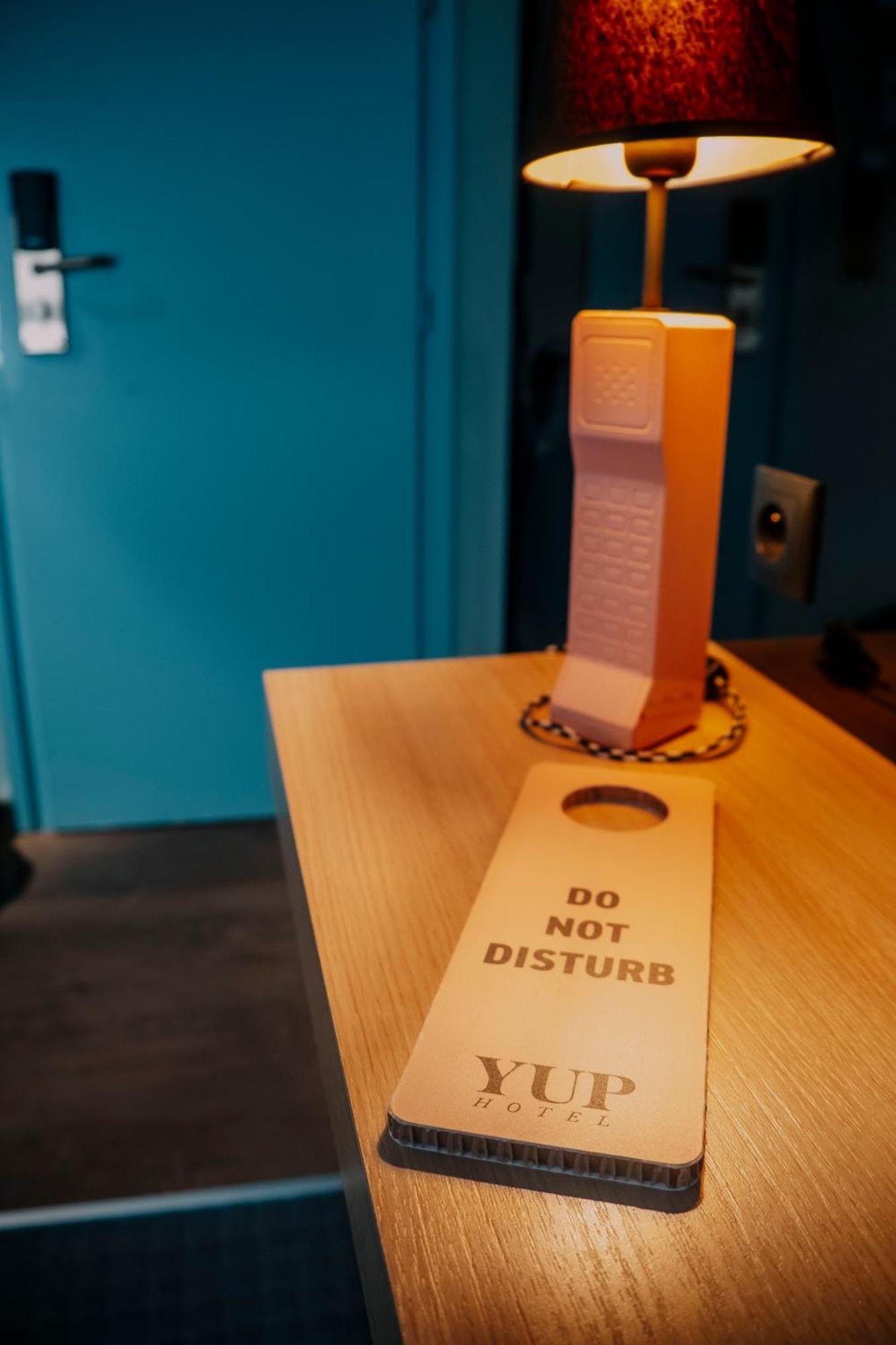 Ibis Styles Hasselt City Centre Экстерьер фото