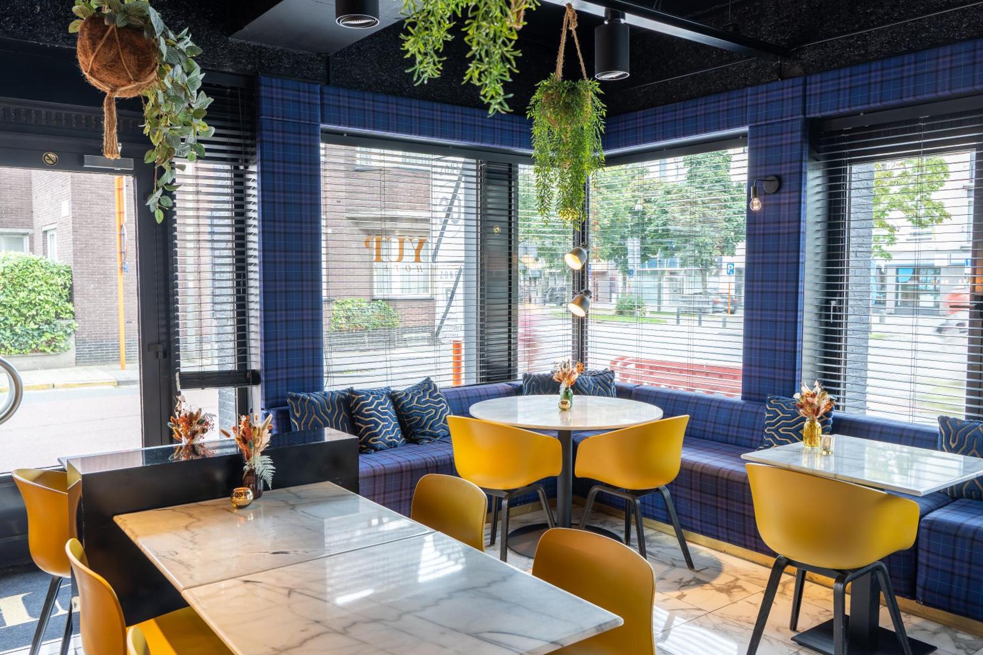 Ibis Styles Hasselt City Centre Экстерьер фото