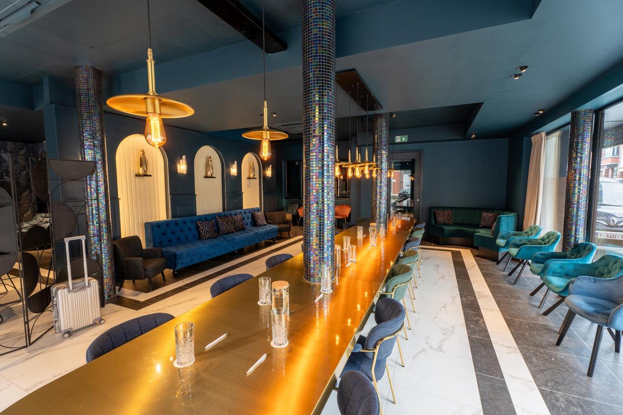 Ibis Styles Hasselt City Centre Экстерьер фото