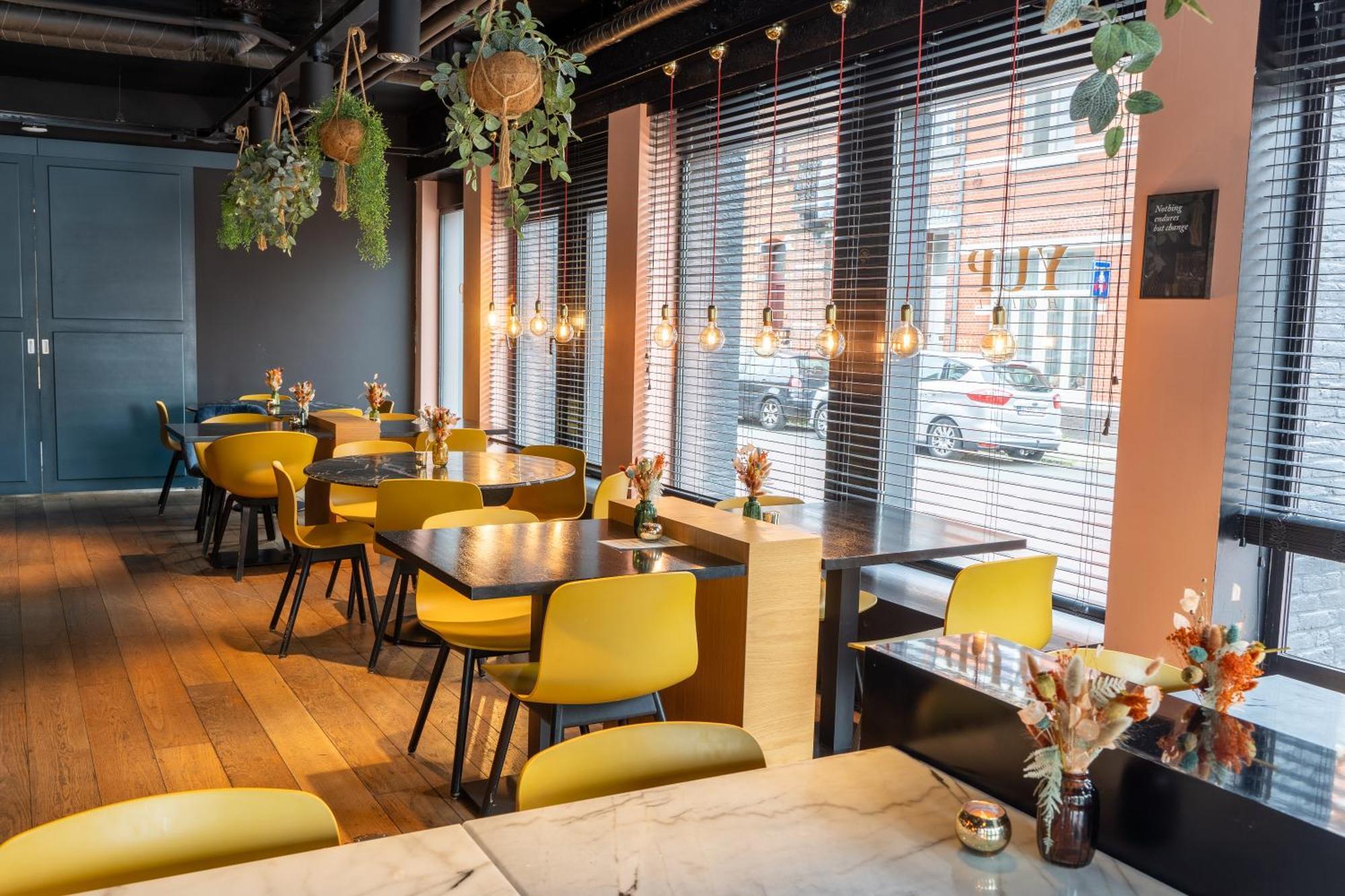 Ibis Styles Hasselt City Centre Экстерьер фото
