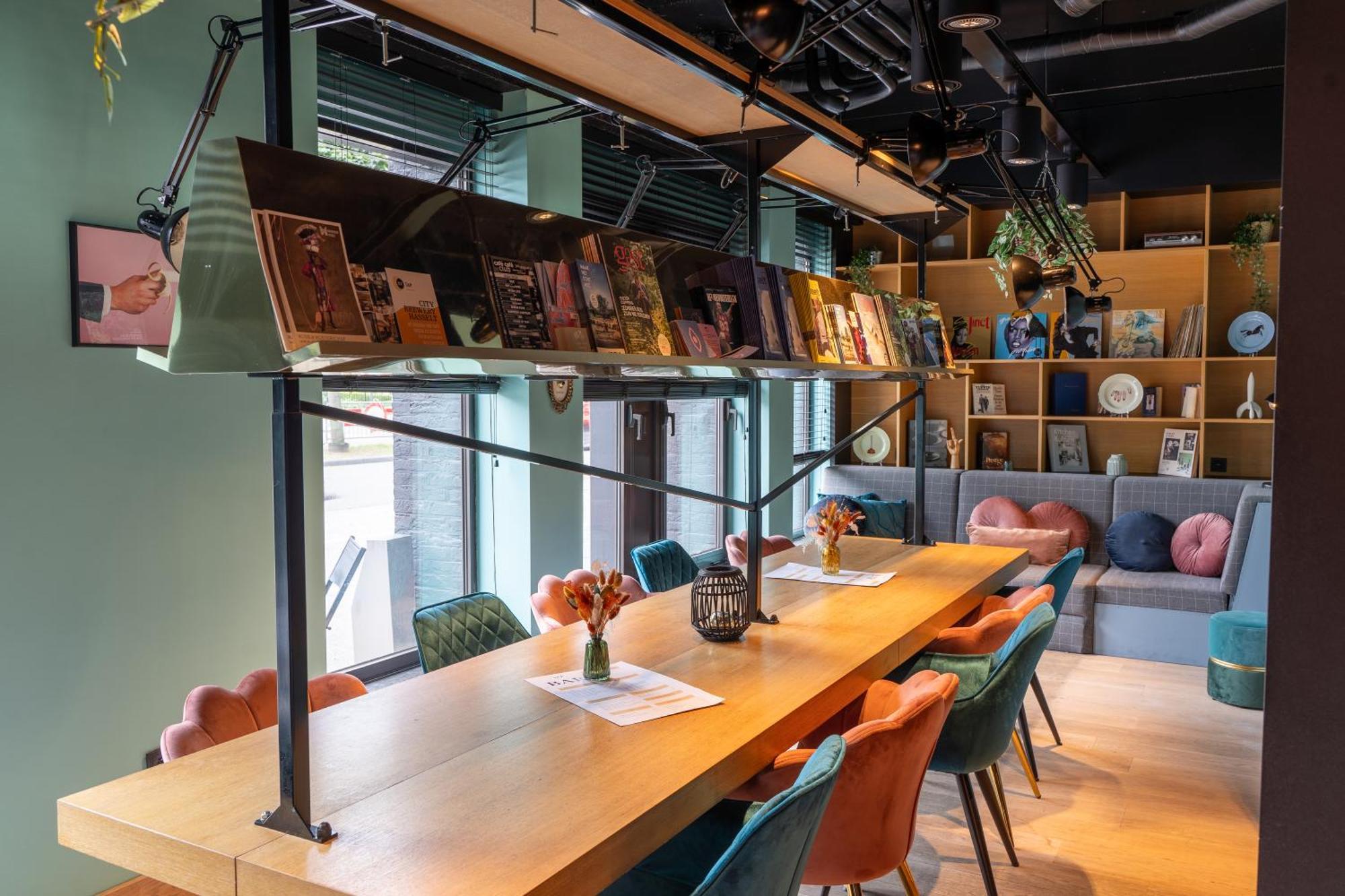 Ibis Styles Hasselt City Centre Экстерьер фото
