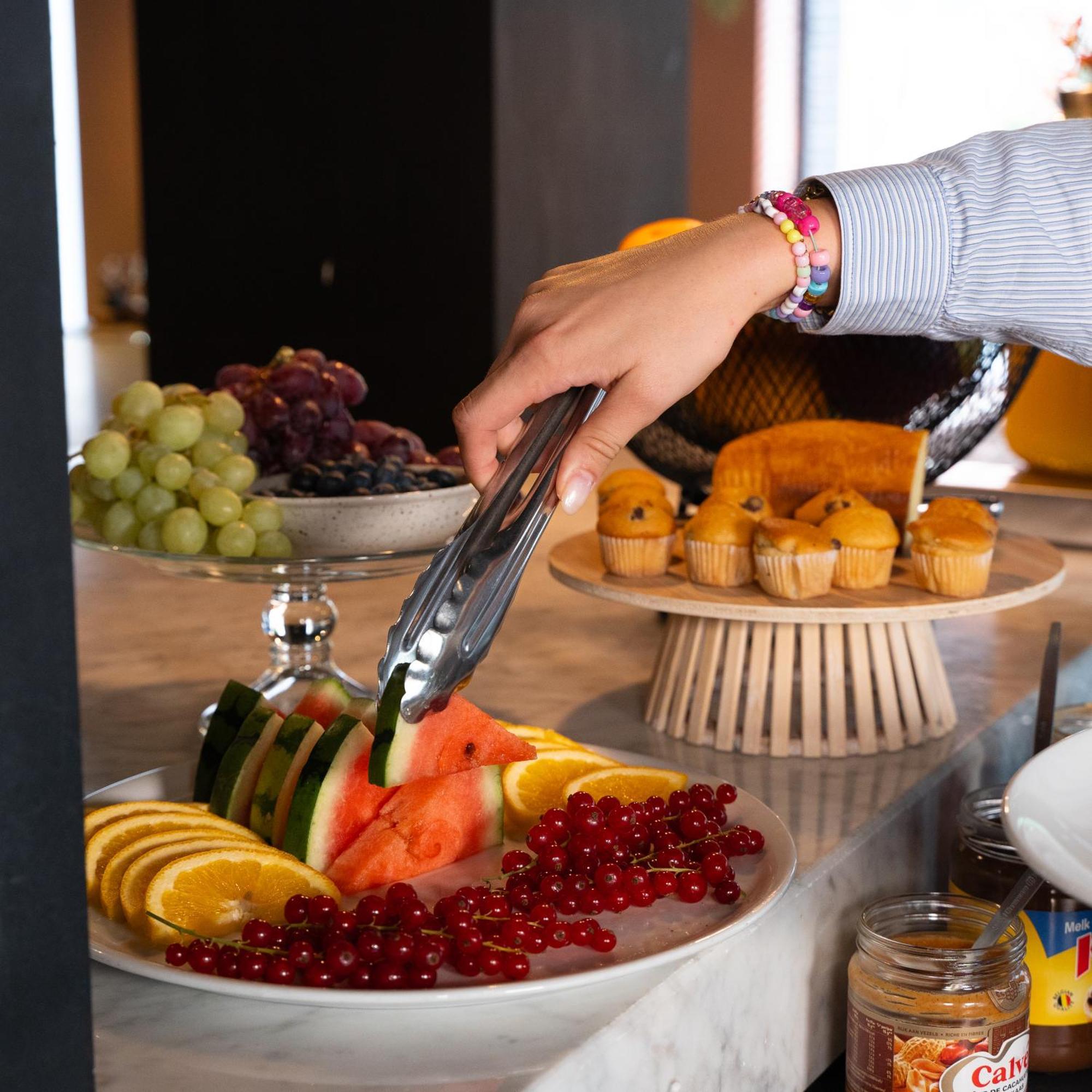 Ibis Styles Hasselt City Centre Экстерьер фото