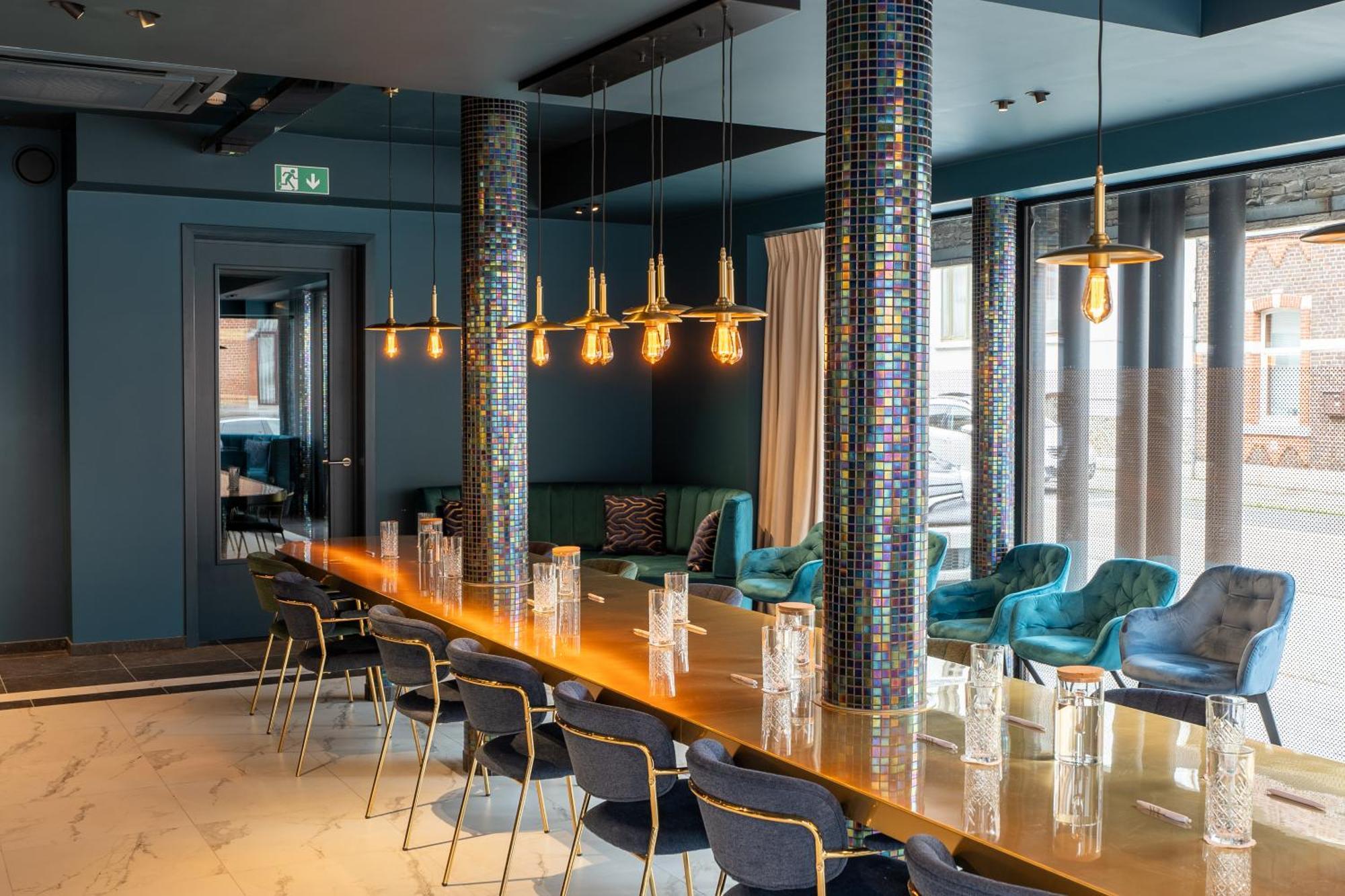 Ibis Styles Hasselt City Centre Экстерьер фото