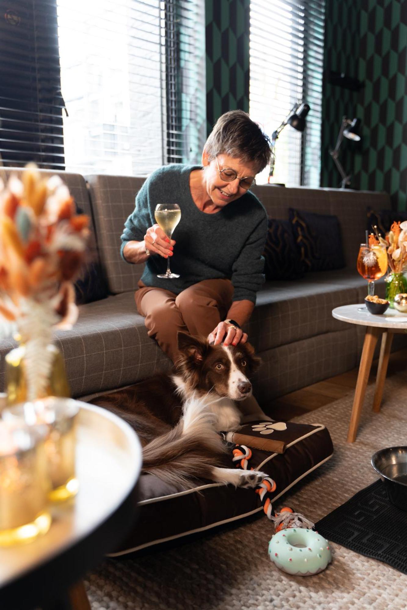 Ibis Styles Hasselt City Centre Экстерьер фото
